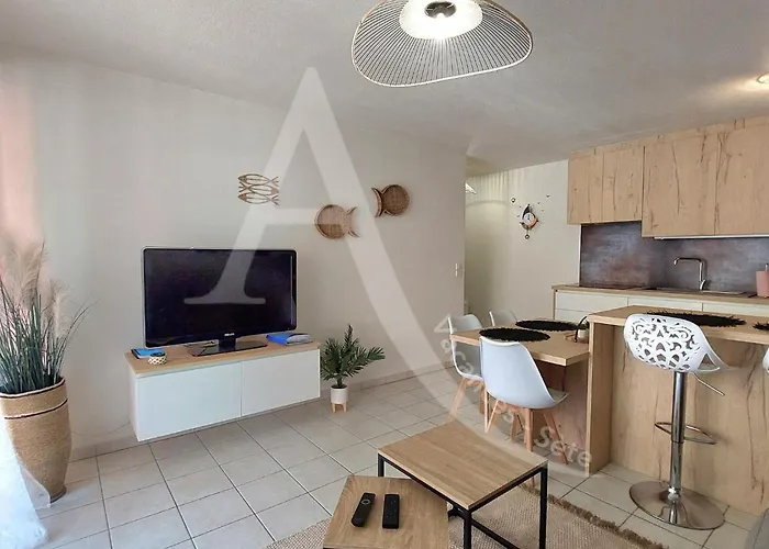 Appartamento T3 Renove Dans Avec Piscine Et Garage Capacite Max 6 Personnes *
